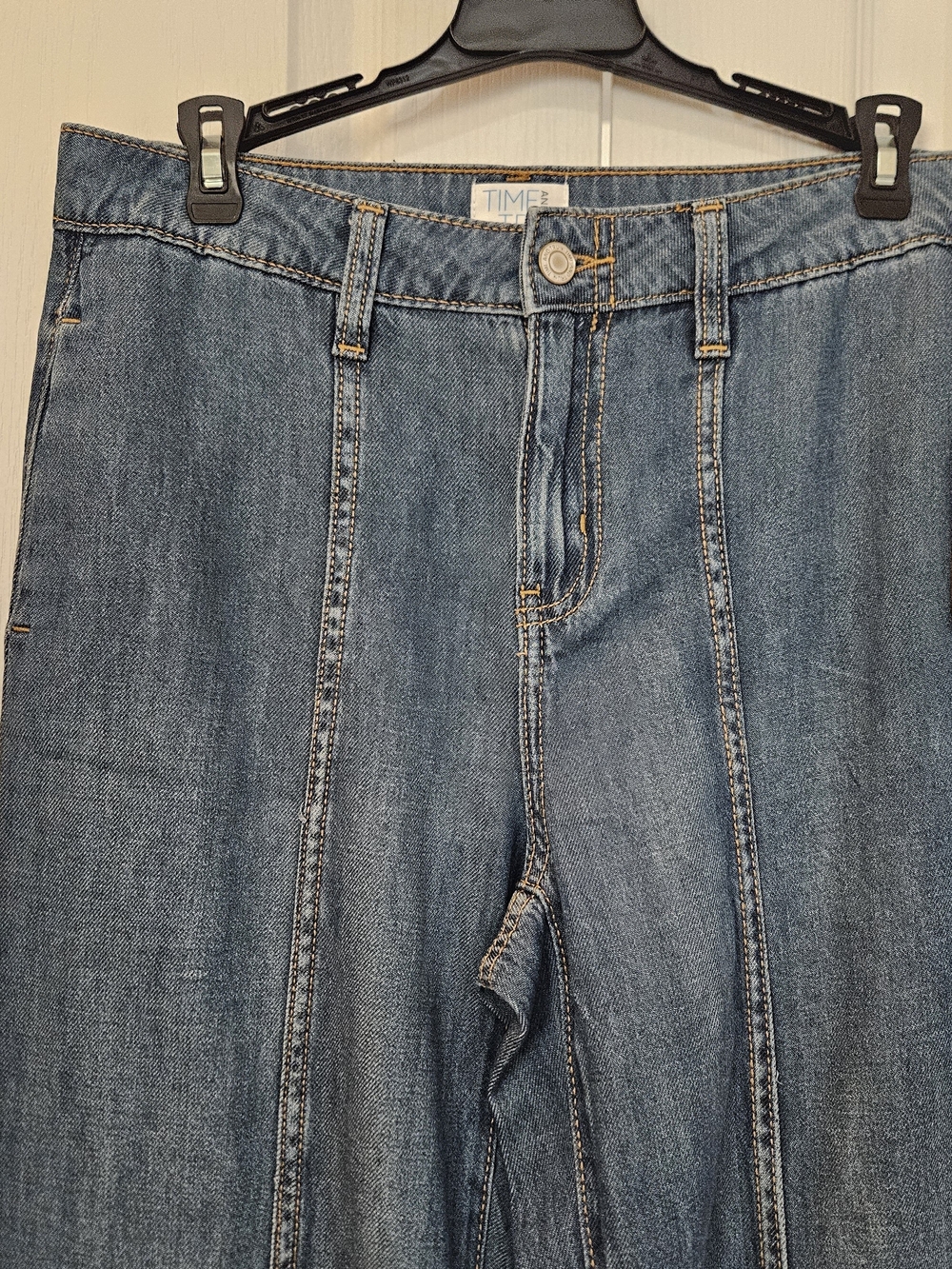 Time and Tru Wide Leg Jeans – Size 2 – New With Tags - Picture 4 of 12